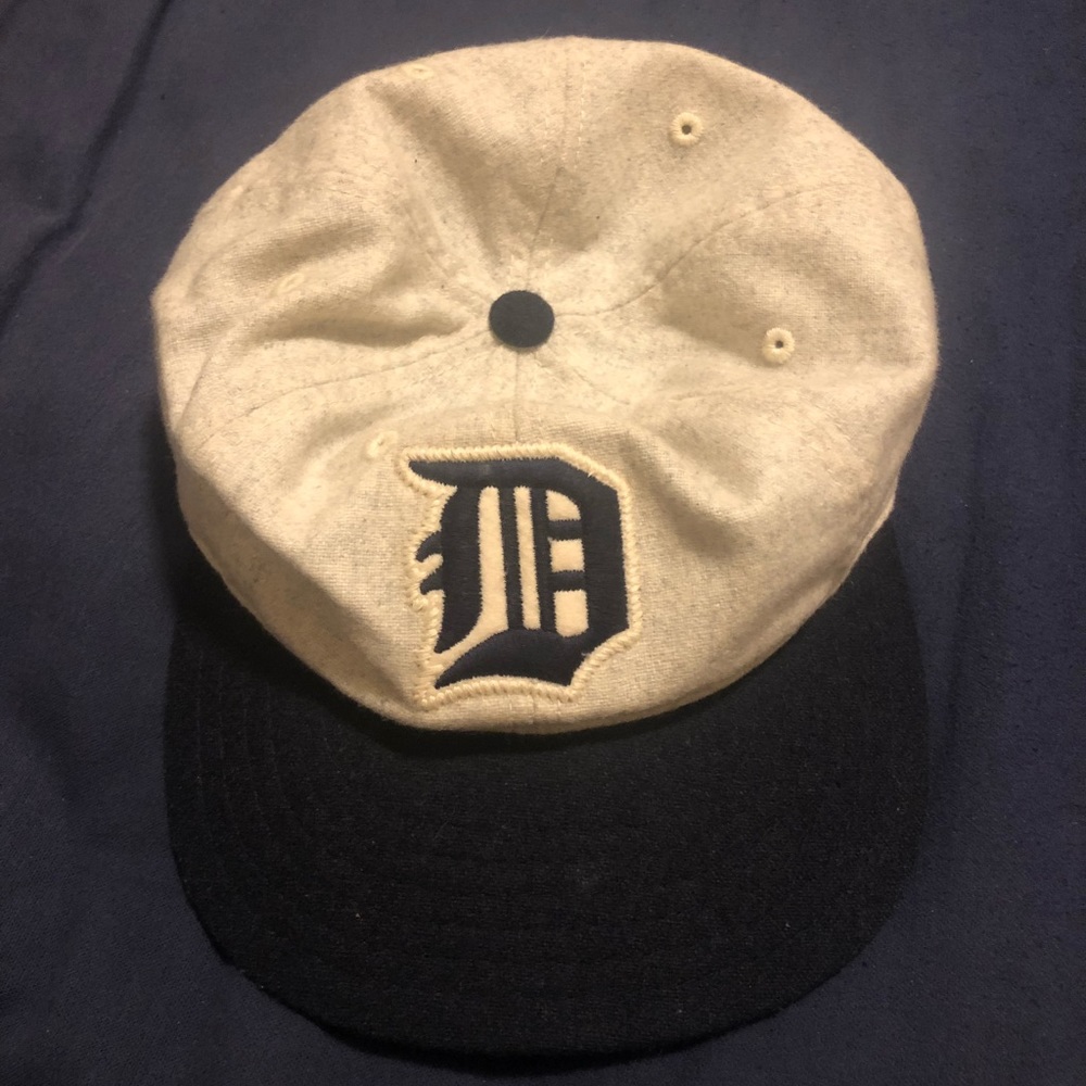 Detroit Tigers Cooperstown Classic hat